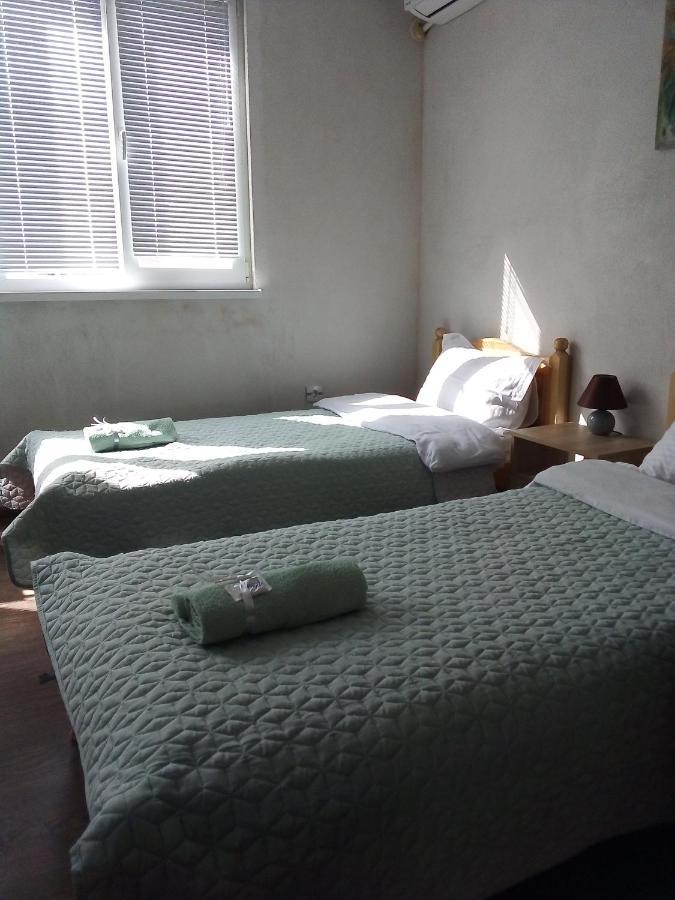 Holiday Guest House Kemo Sapareva Banya Buitenkant foto