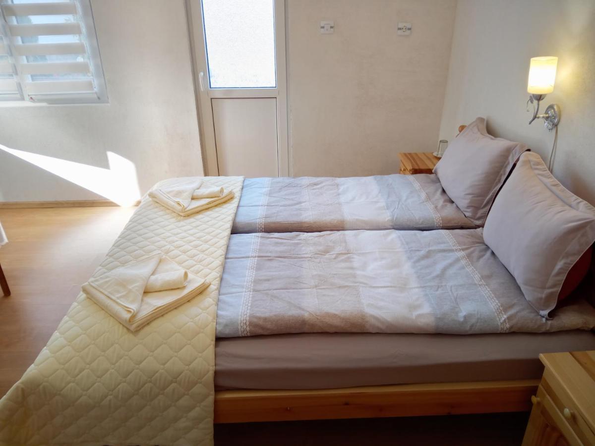Holiday Guest House Kemo Sapareva Banya Buitenkant foto