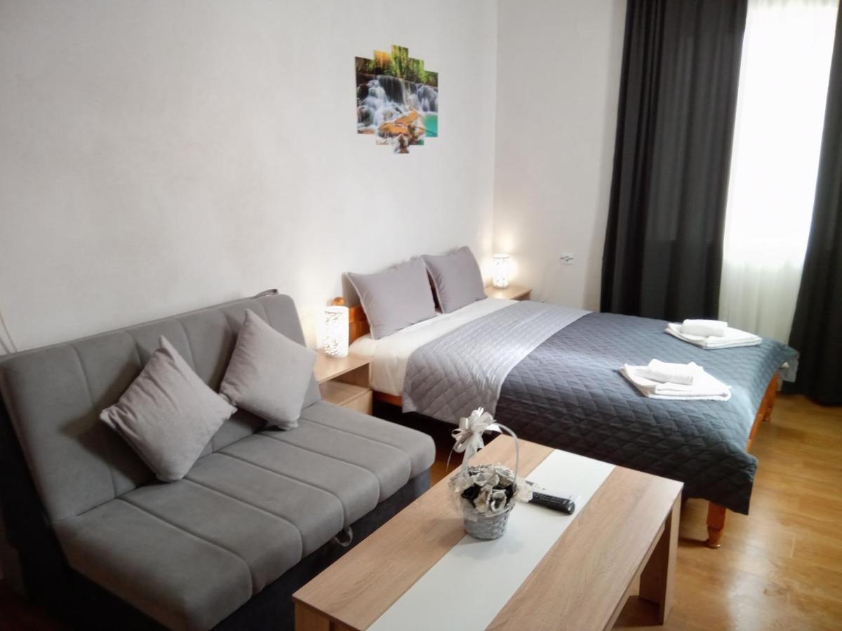 Holiday Guest House Kemo Sapareva Banya Buitenkant foto