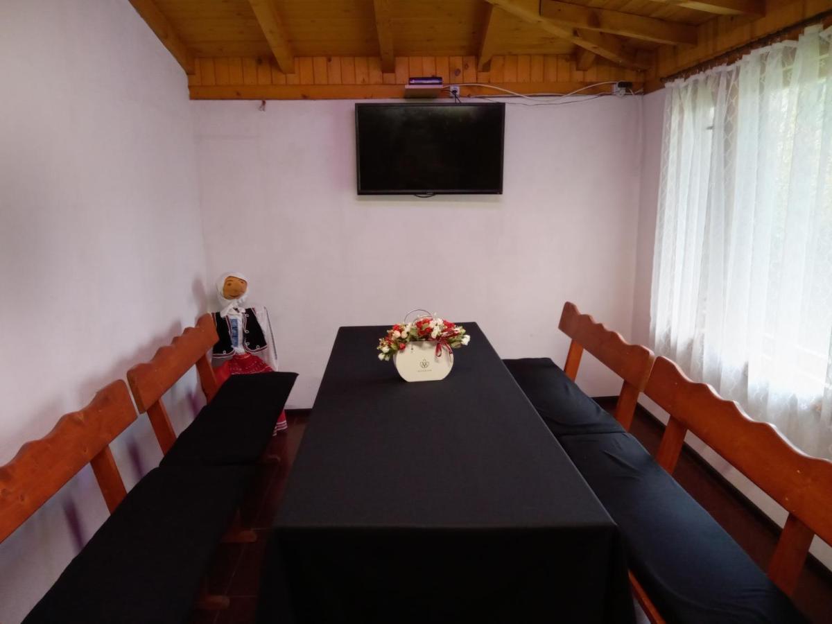 Holiday Guest House Kemo Sapareva Banya Buitenkant foto