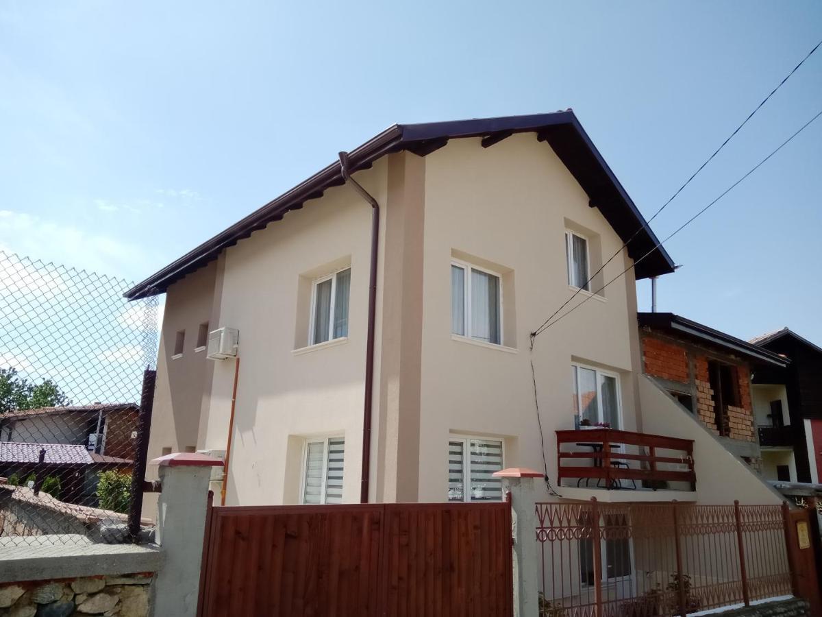 Holiday Guest House Kemo Sapareva Banya Buitenkant foto